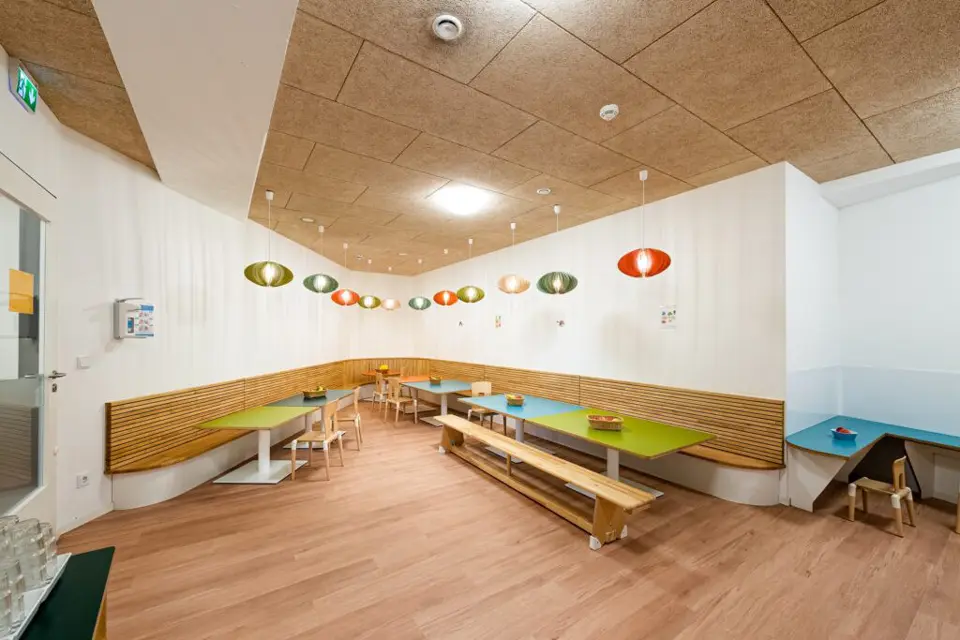 Children's seating area for breakfast and lunch Children's seating area for breakfast and lunch